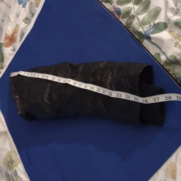 Eitie Paris black puffer/ ski jacket with snap off sleeves size 6 - Picture 15 of 16